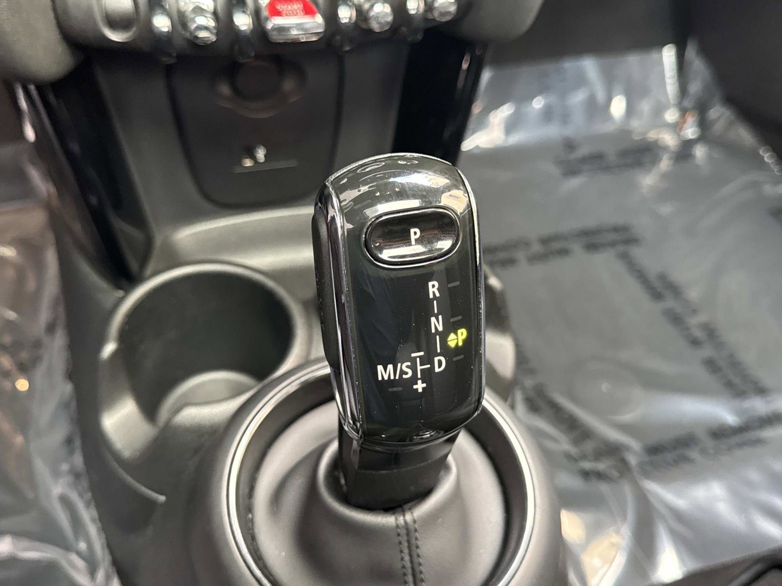Certified 2023 MINI Cooper S image 21