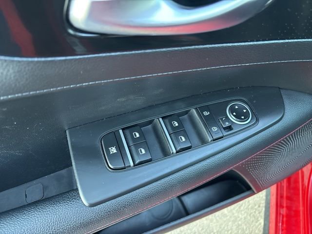 Used 2023 Kia Forte GT image 13