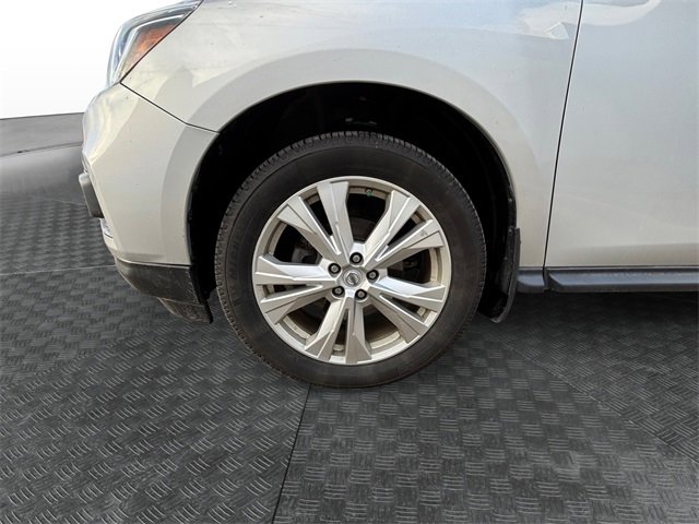 Used 2018 Nissan Pathfinder SL w/ SL Premium Package image 13
