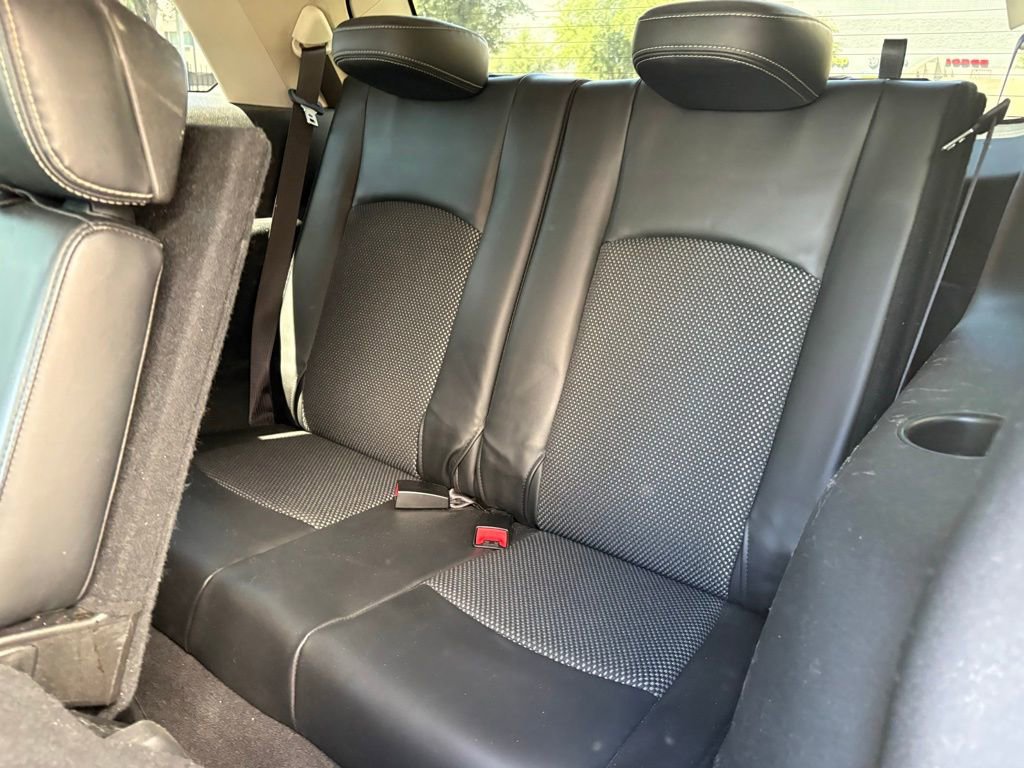 Used 2018 Dodge Journey Crossroad w/ Popular Equipment Group image 15