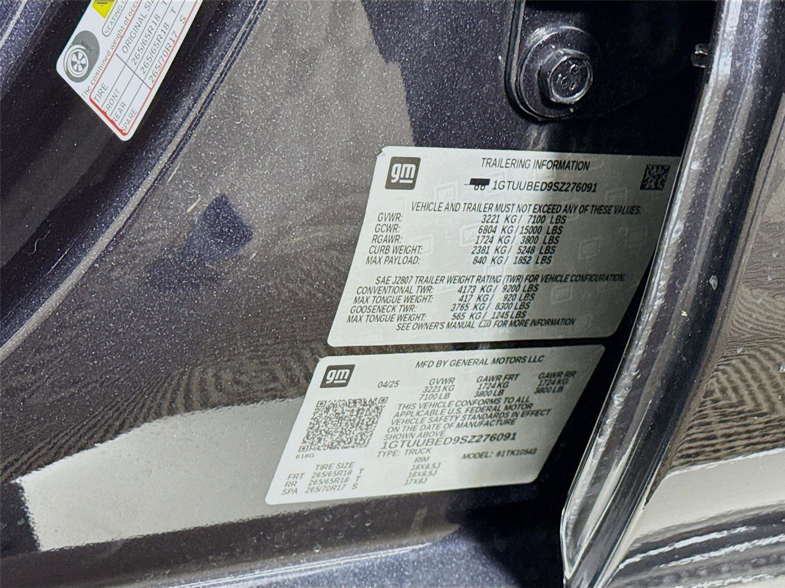 Used 2025 GMC Sierra 1500 SLE image 24