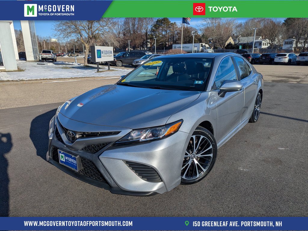 Used 2019 Toyota Camry SE
