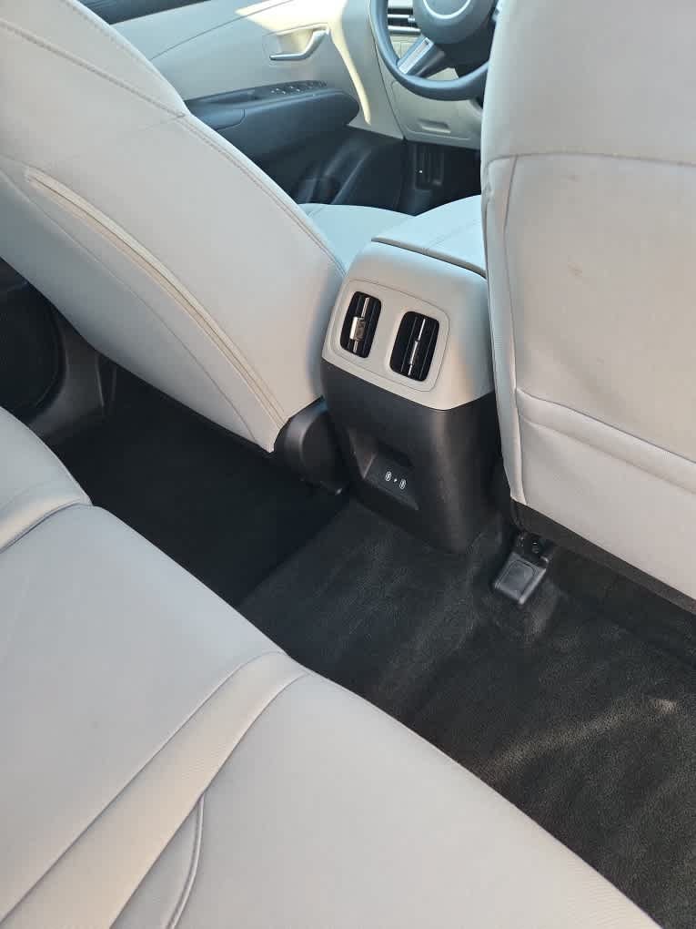 Used 2025 Hyundai Tucson SEL AWD/4WD image 30