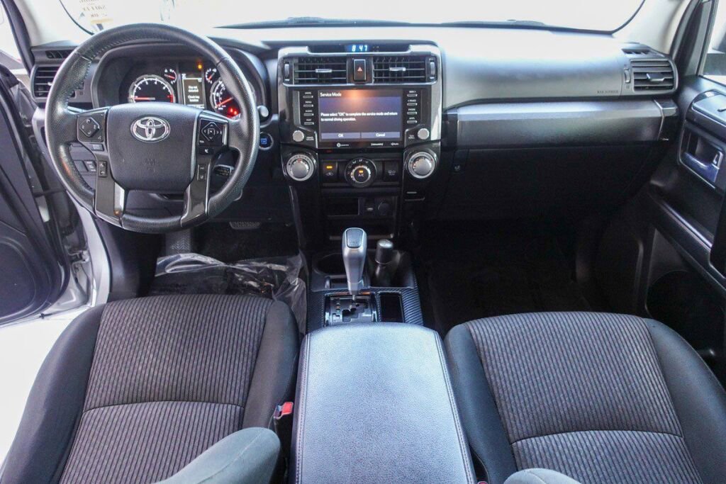 Certified 2022 Toyota 4Runner TRD Off-Road image 29