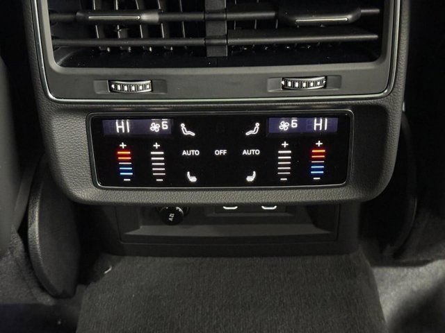 New 2026 Audi Q8 Premium Plus AWD/4WD image 11