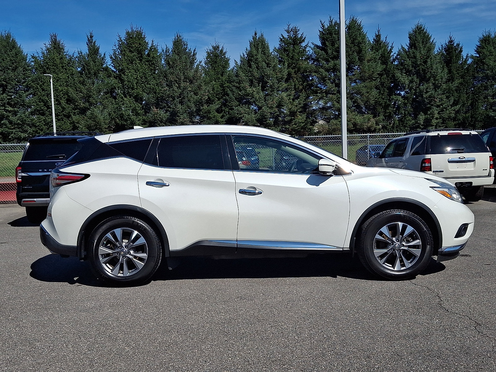 Used 2017 Nissan Murano SL w/ SL Technology Package AWD/4WD image 7