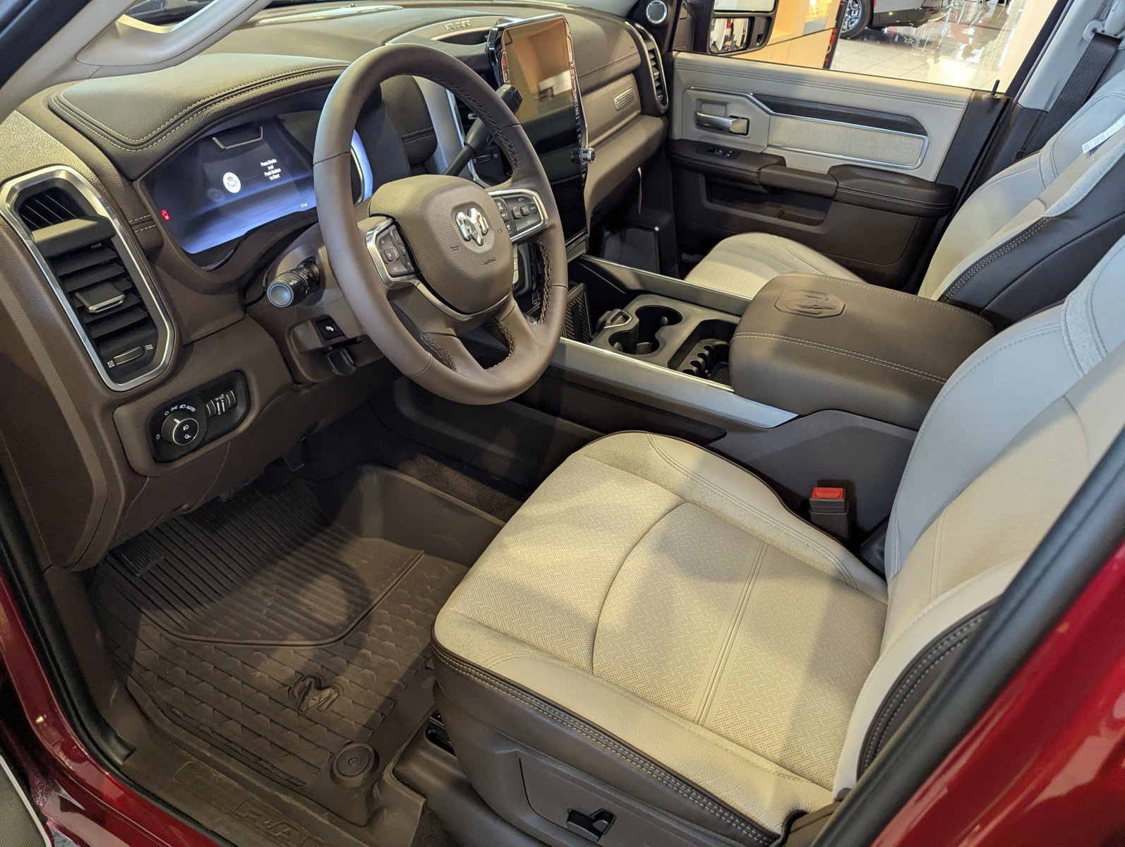 New 2026 RAM 3500 Laramie AWD/4WD image 11