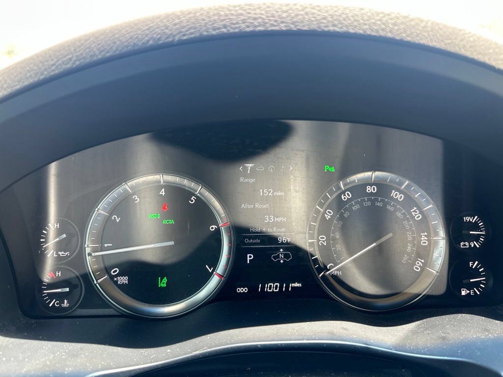 Used 2017 Lexus LX 570 4WD w/ Luxury Package image 15