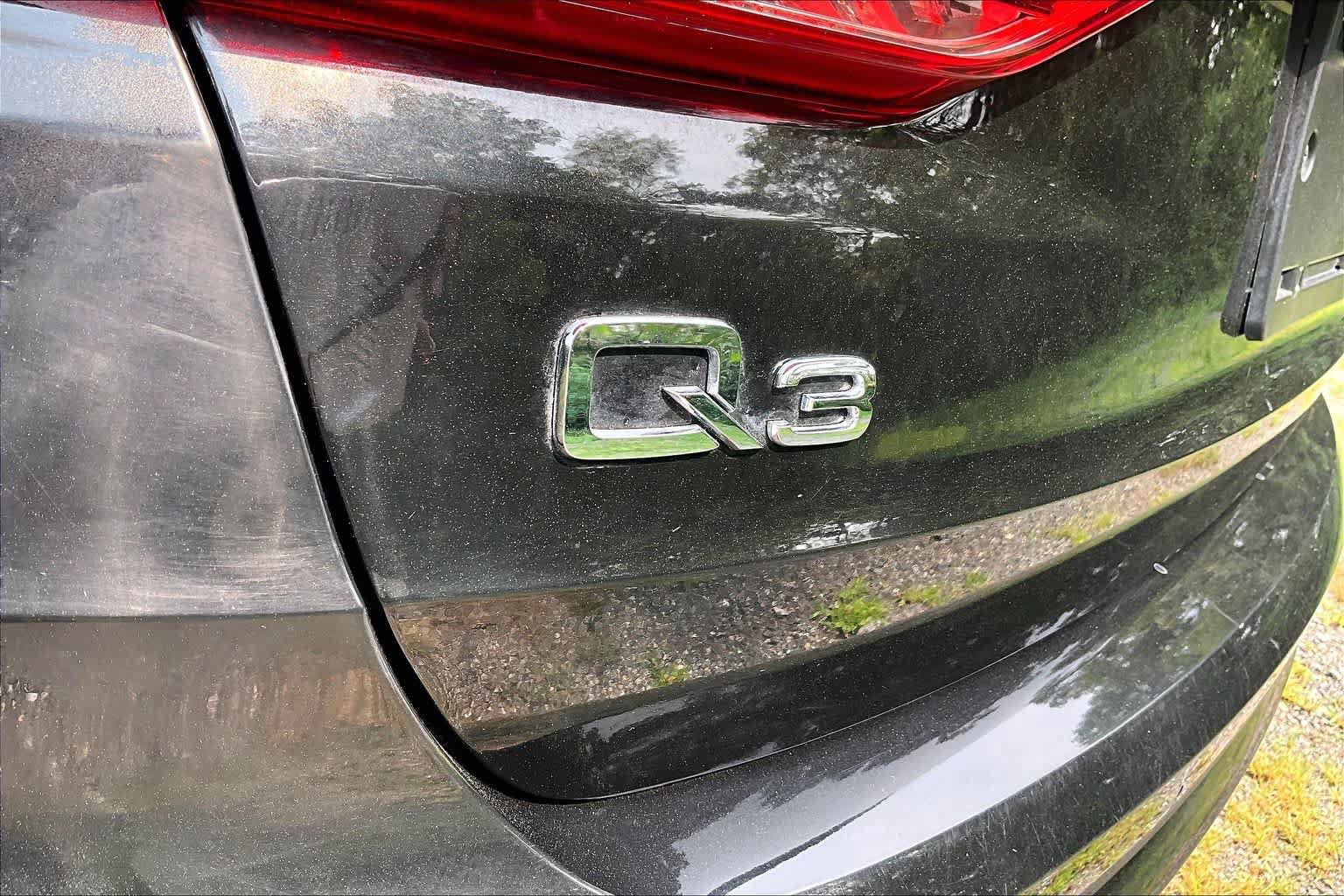Used 2025 Audi Q3 2.0T Premium AWD/4WD image 10