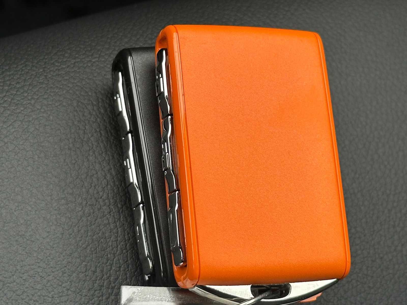 New 2026 Volvo XC40 B5 Plus w/ Protection Package Premier image 35