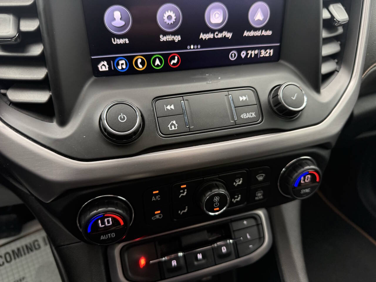 Used 2020 GMC Acadia AT4 w/ GMC Pro Grade Package AWD/4WD image 29