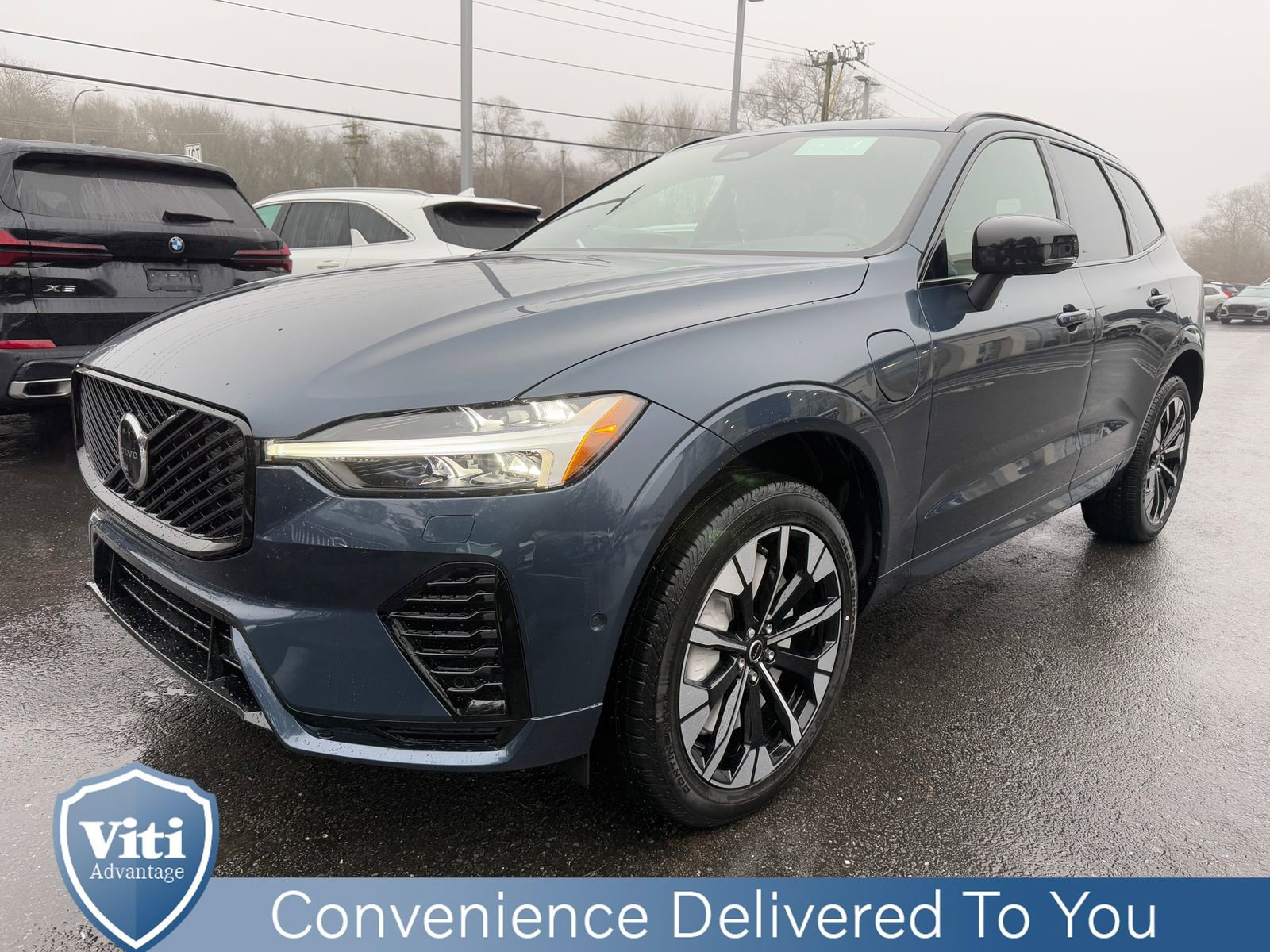 New 2026 Volvo XC60 T8 Plus w/ Protection Package Premier image 4