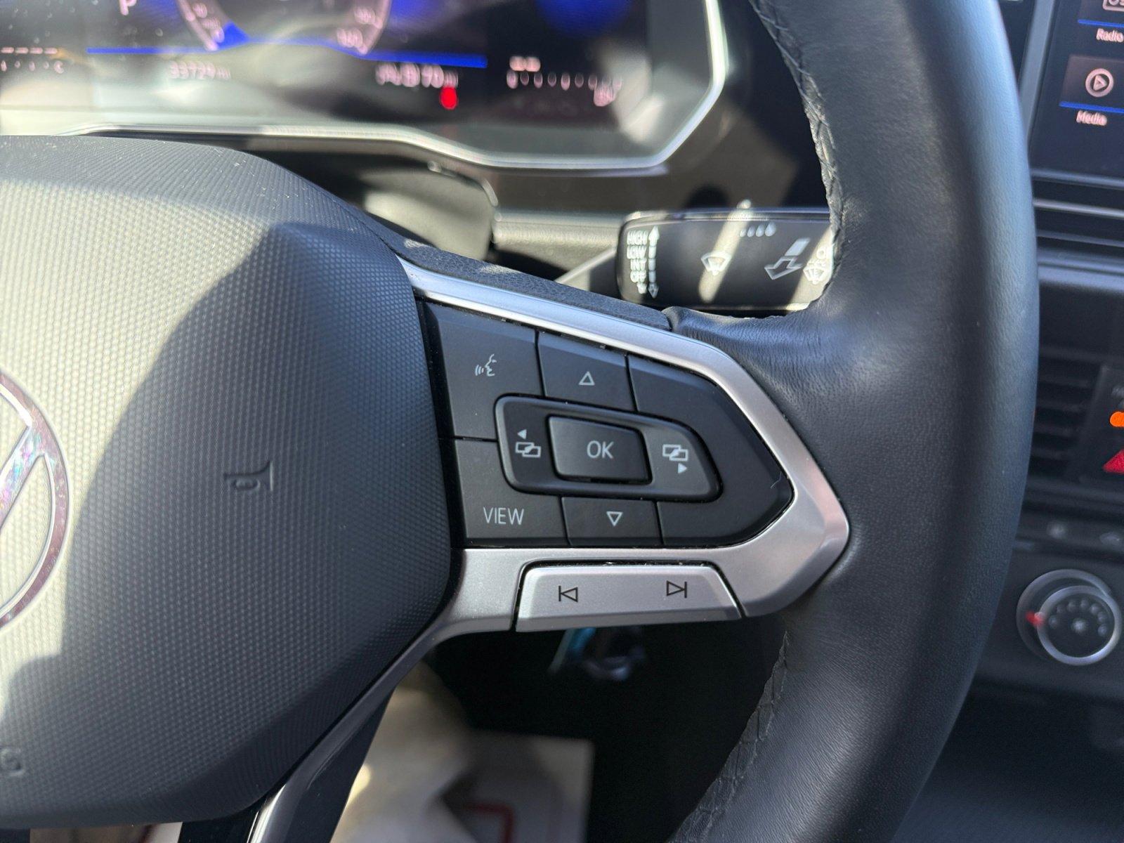 Used 2024 Volkswagen Jetta S image 31