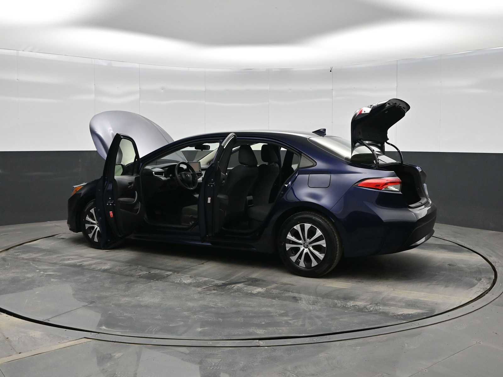 Used 2022 Toyota Corolla LE image 43