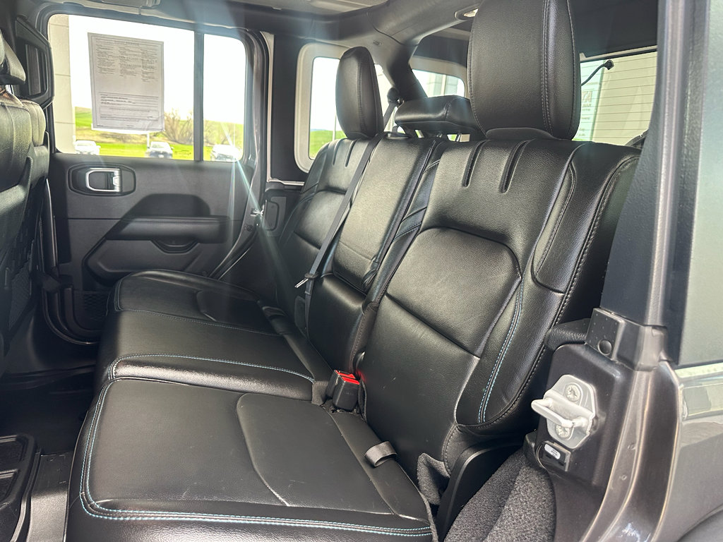 Used 2021 Jeep Wrangler Unlimited Rubicon 4xe w/ Steel Bumper Group image 18