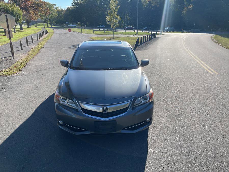 Used 2013 Acura ILX Hybrid w/ Technology Package image 11