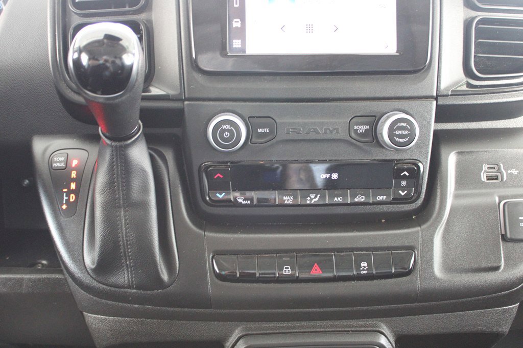 Used 2024 RAM ProMaster 2500 image 25