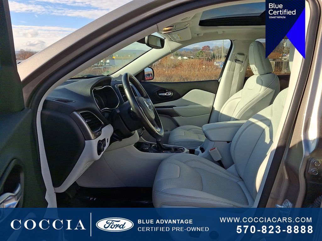 Used 2021 Jeep Cherokee Latitude Lux w/ Sun & Sound Group image 13