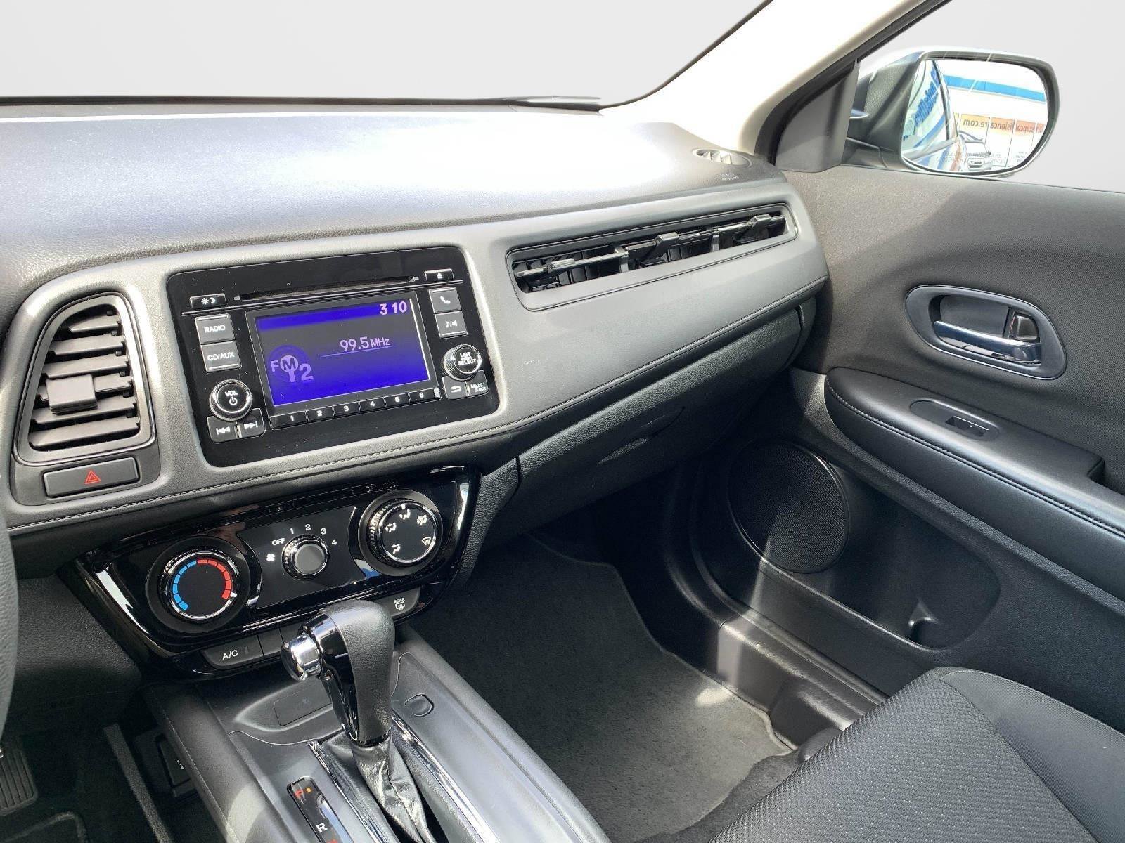 Used 2016 Honda HR-V LX image 19