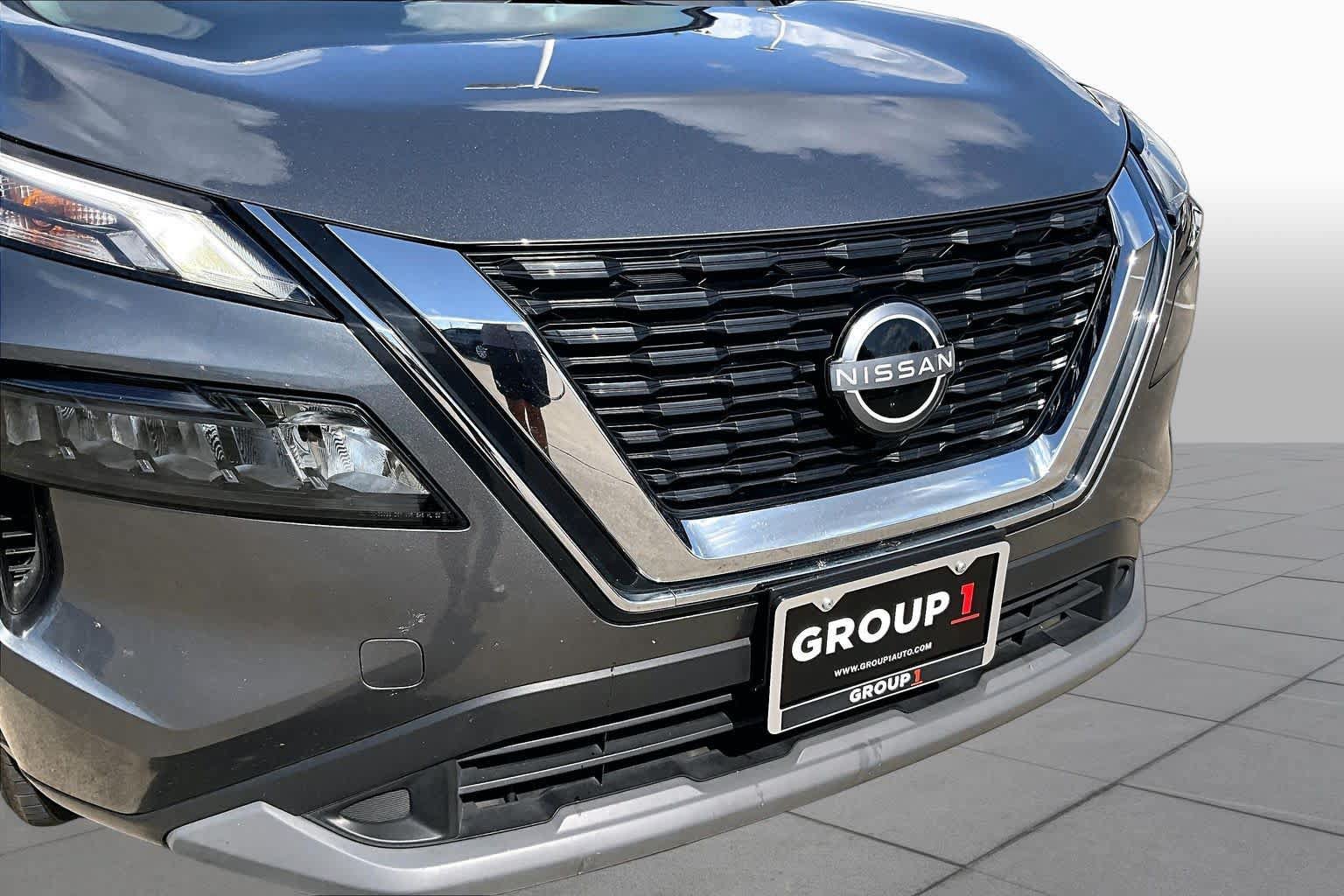 Used 2023 Nissan Rogue S FWD image 27