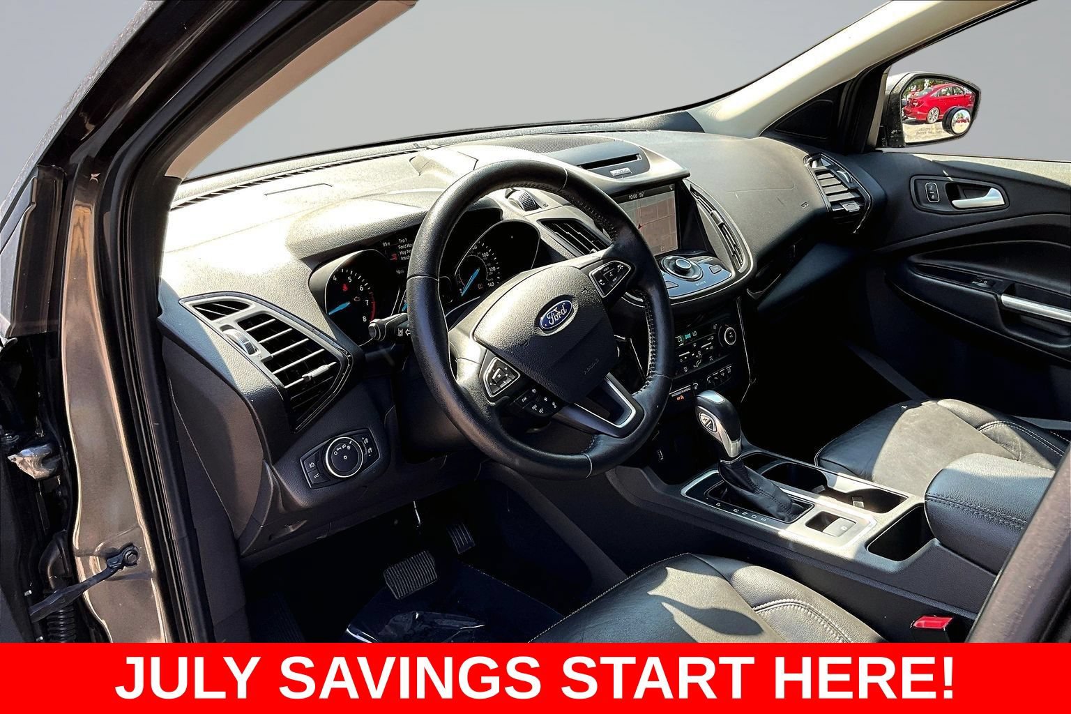Used 2018 Ford Escape Titanium w/ Ford Safe & Smart Package AWD/4WD image 12
