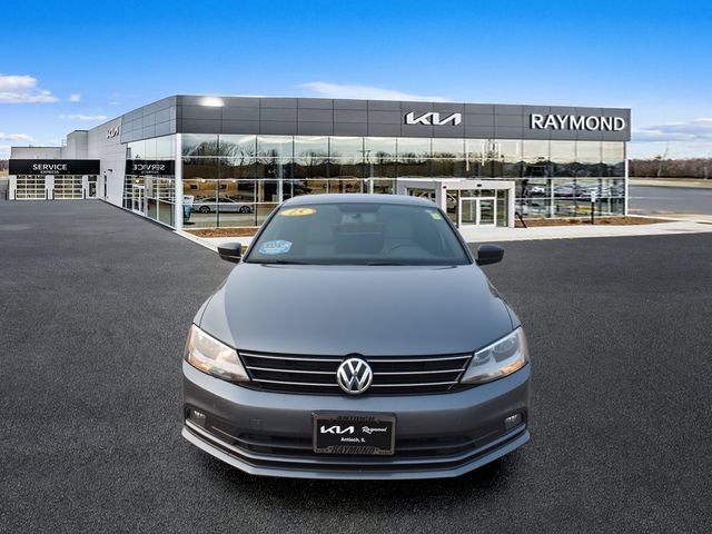 Used 2015 Volkswagen Jetta Sport FWD image 8