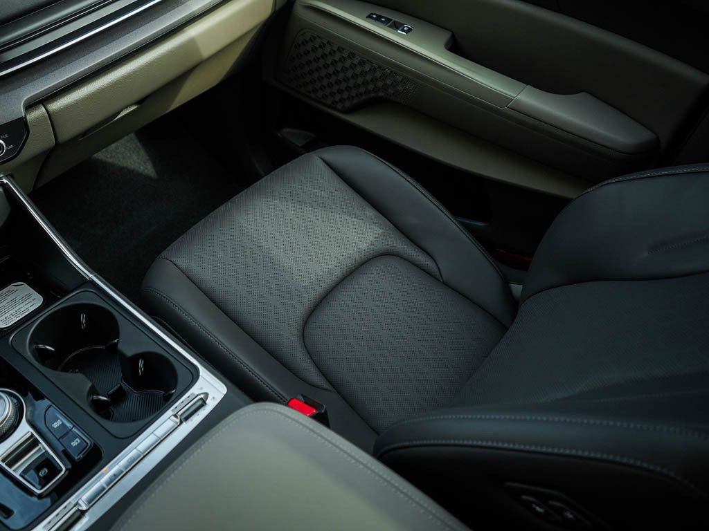 New 2026 Kia Carnival SX FWD image 27