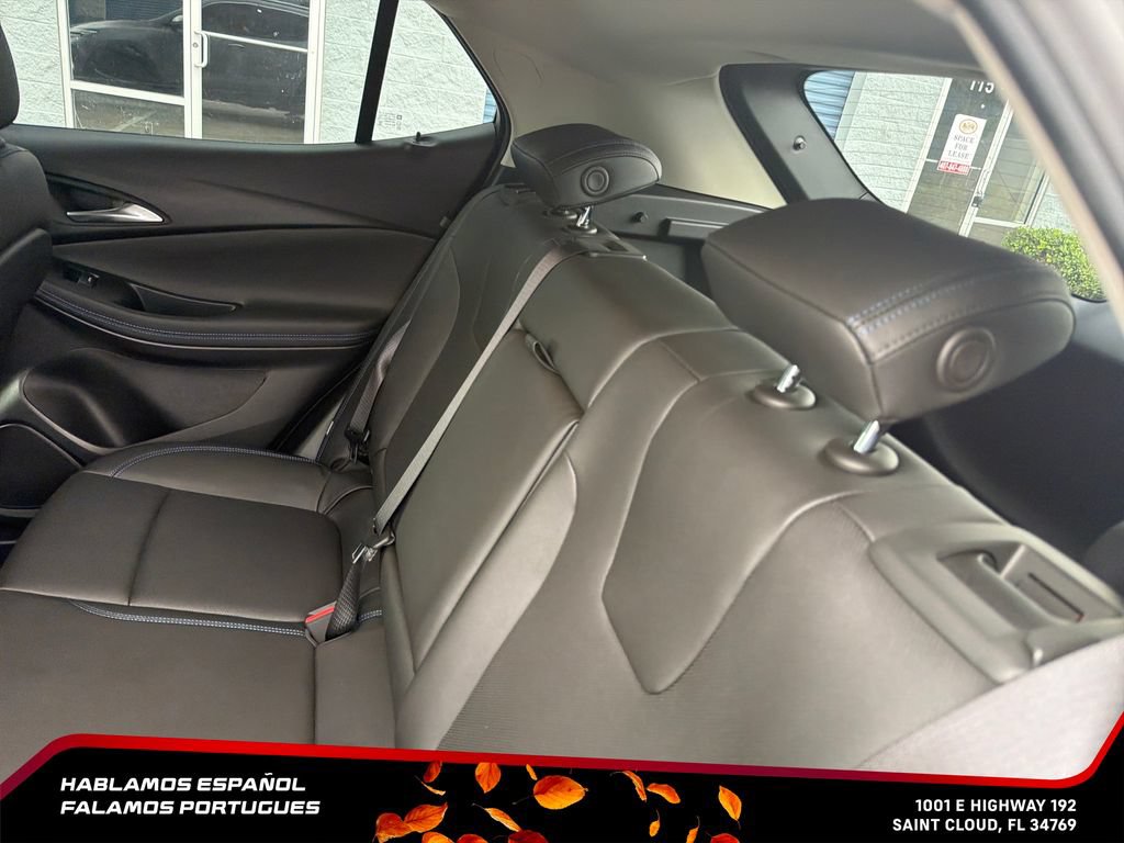 Used 2025 Buick Encore GX Sport Touring w/ Advanced Technology Package FWD image 28