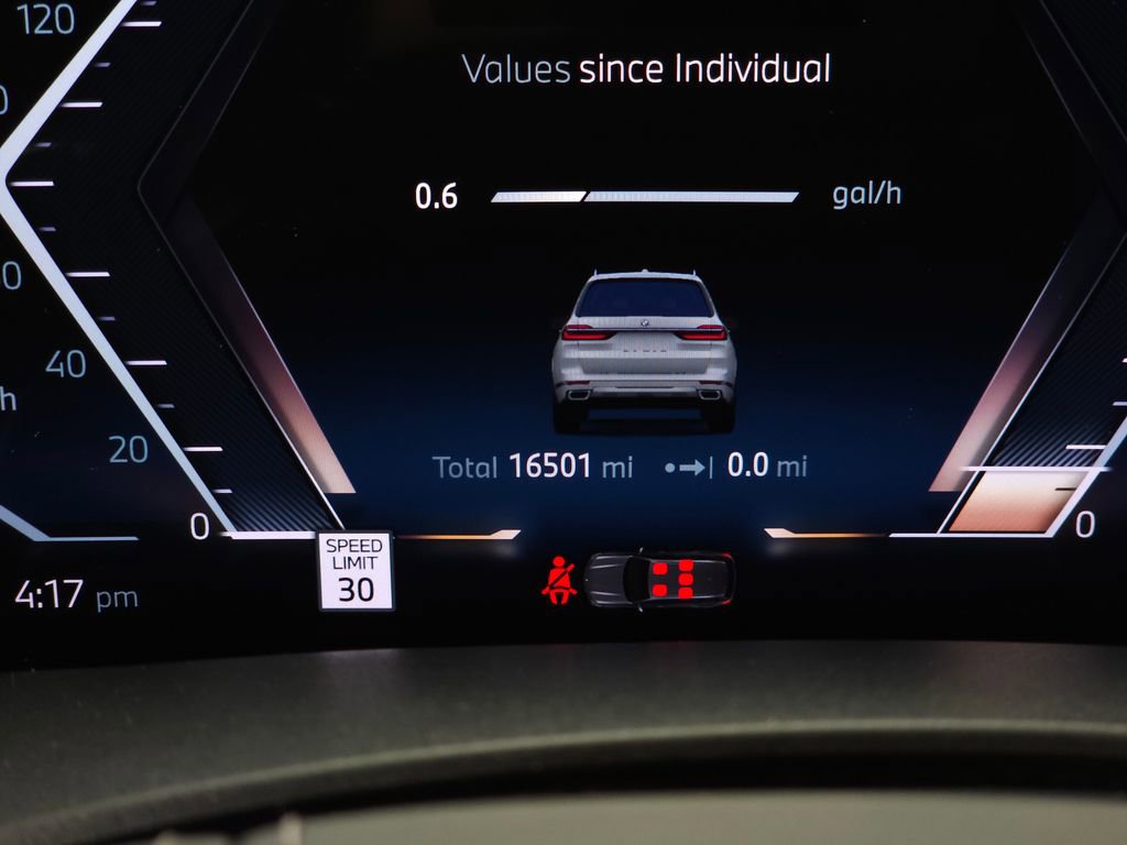 Used 2024 BMW X7 xDrive40i w/ Executive Package image 24