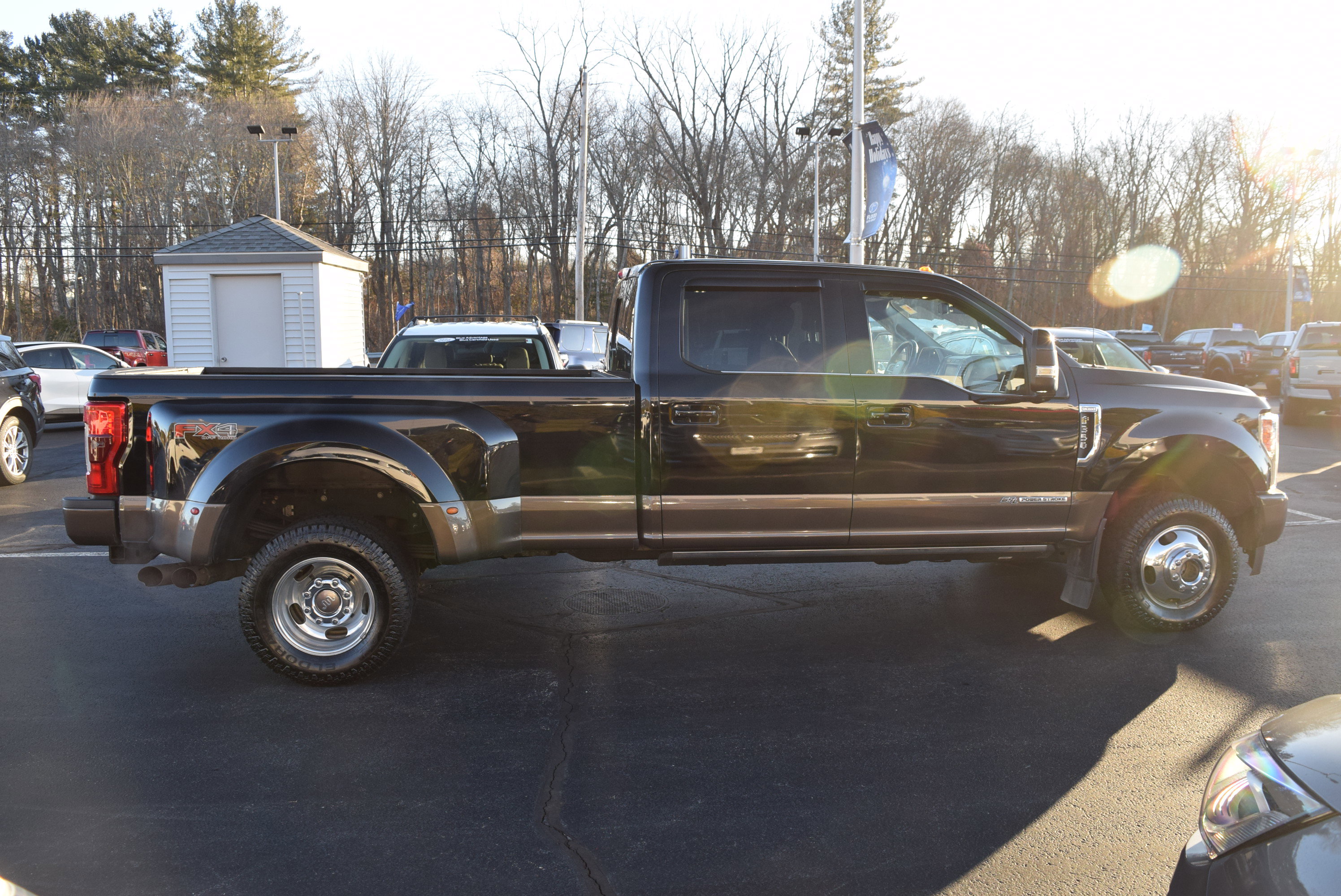 Used 2017 Ford F350 King Ranch w/ King Ranch Ultimate Package image 3