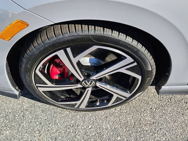 New 2026 Volkswagen GTI SE FWD image 16