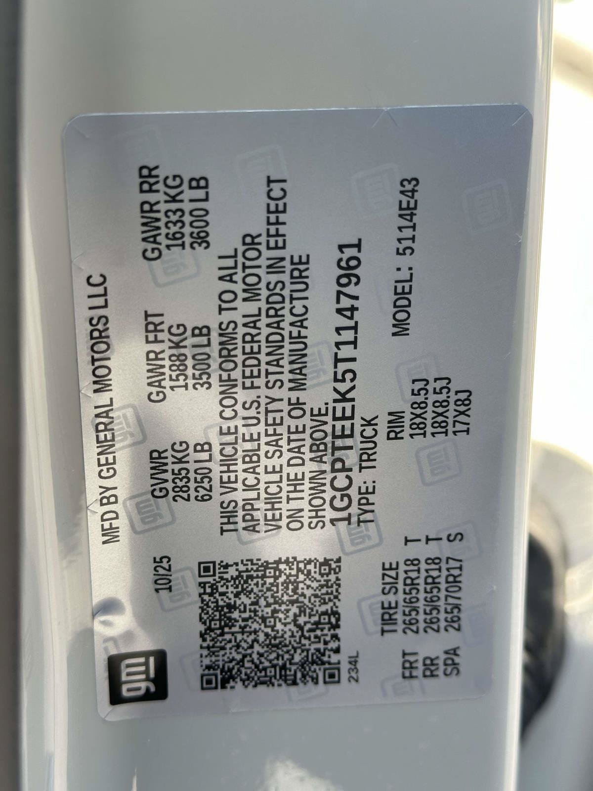 Used 2026 Chevrolet Colorado Trail Boss AWD/4WD image 28