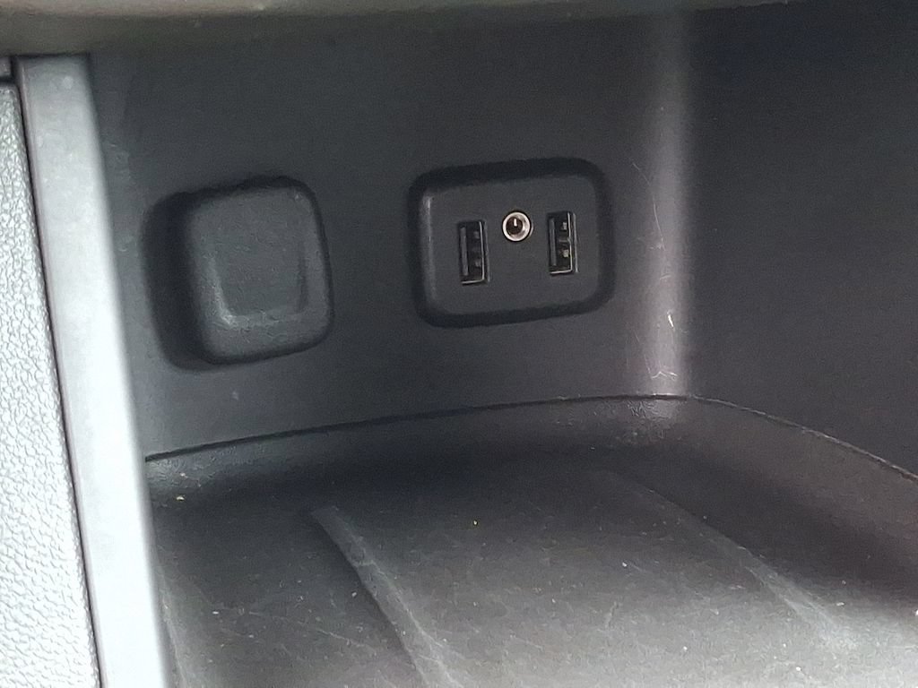 Certified 2017 GMC Acadia SLE FWD image 24