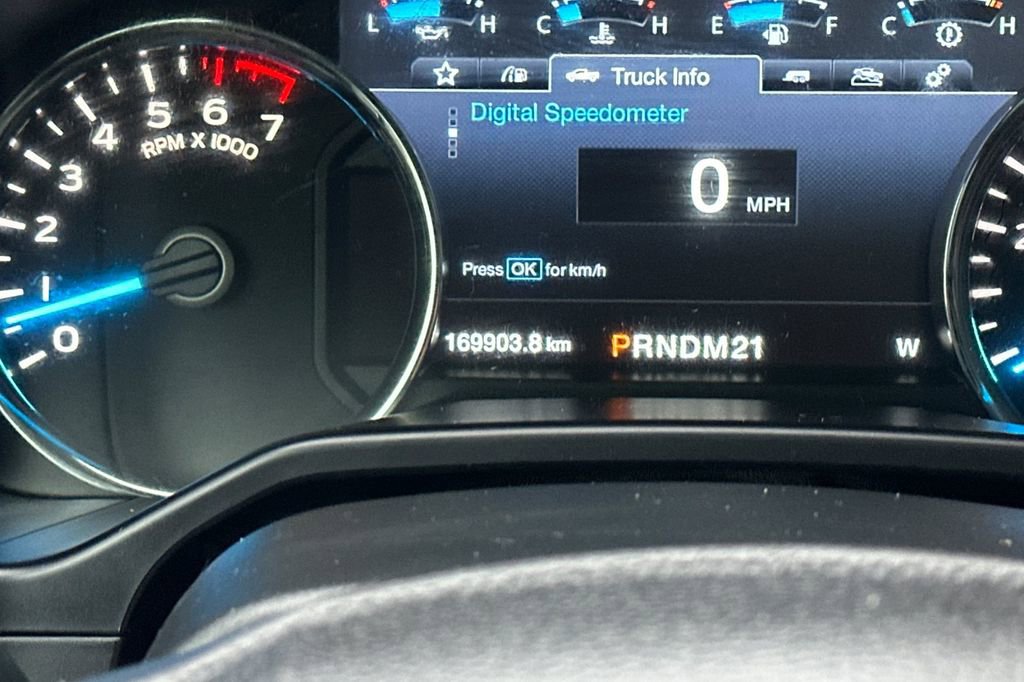 Used 2016 Ford F150 Lariat w/ FX4 Off-Road Package image 26