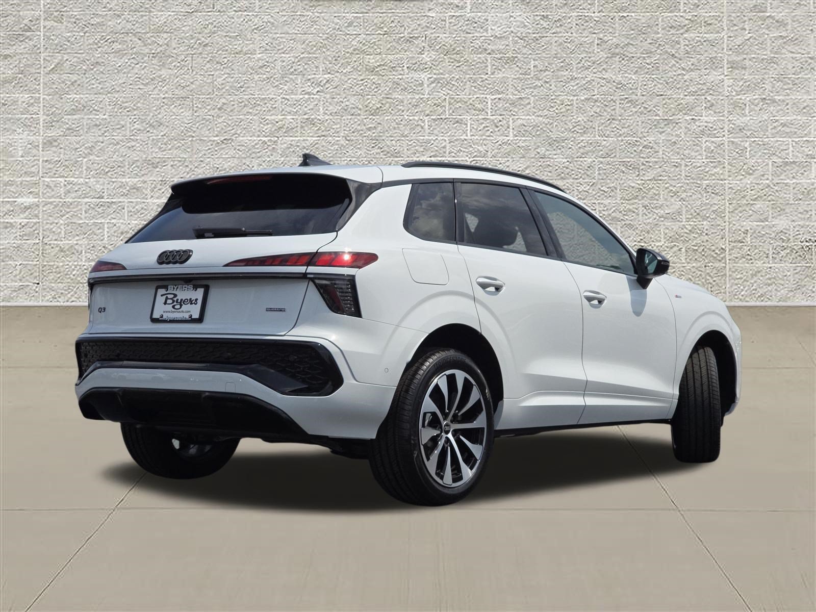 New 2026 Audi Q3 quattro 2.0T AWD/4WD image 7