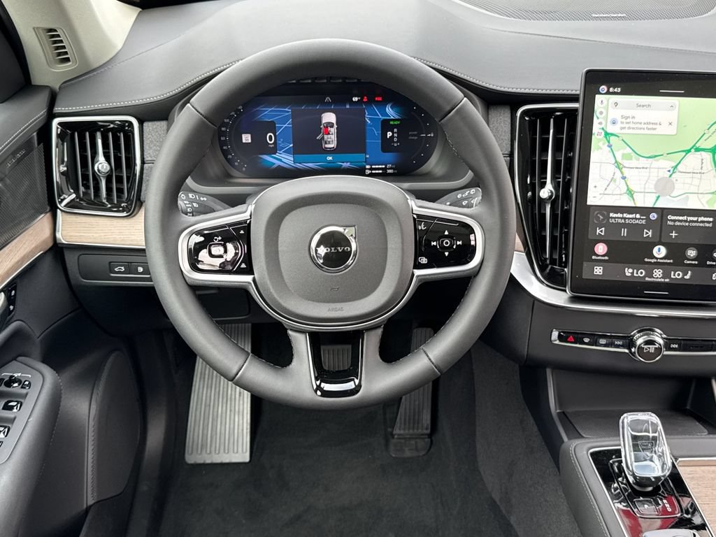 New 2026 Volvo XC90 T8 Plus w/ Protection Package AWD/4WD image 13