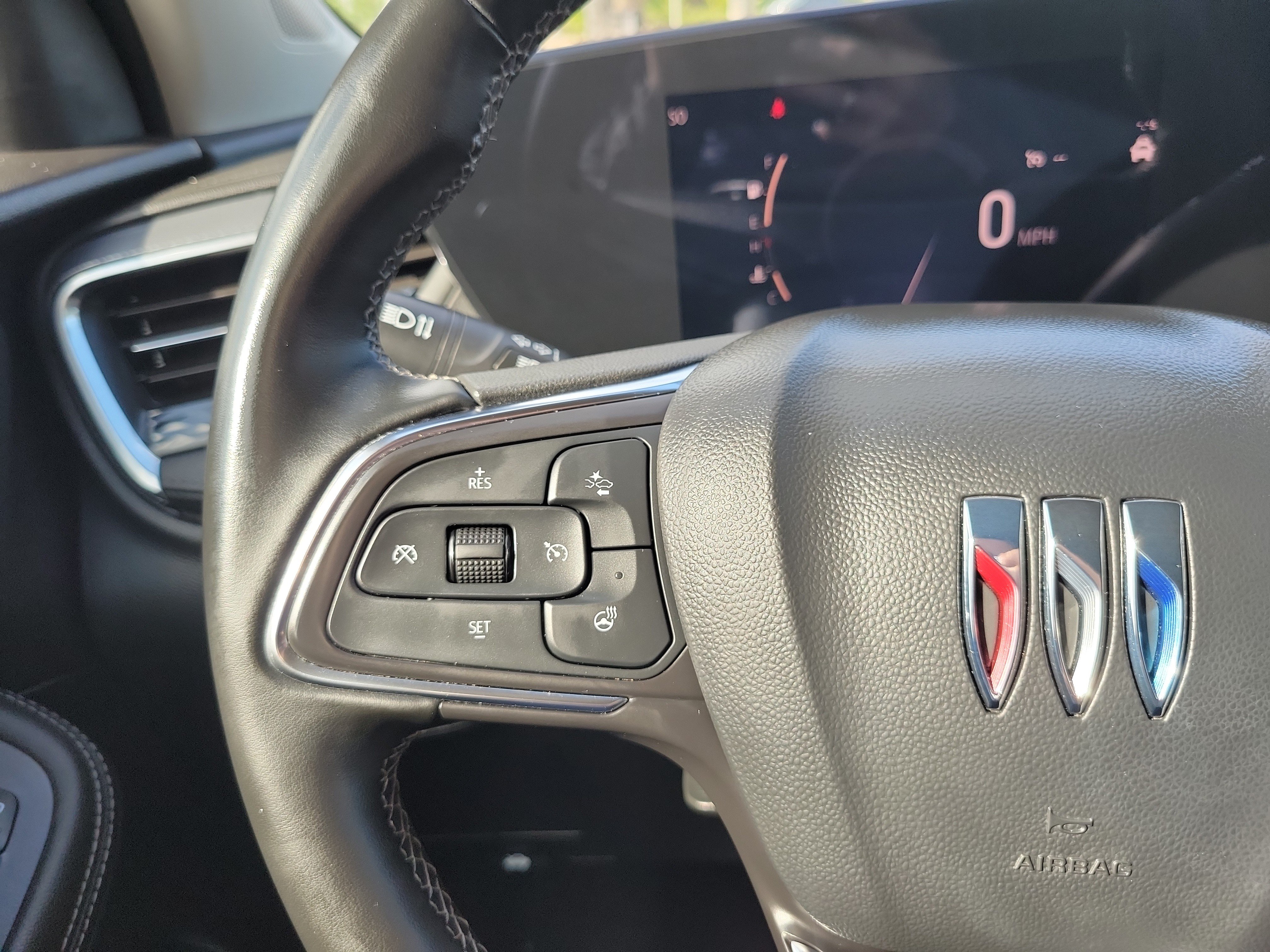 Used 2024 Buick Encore GX Preferred w/ Comfort Package FWD image 20