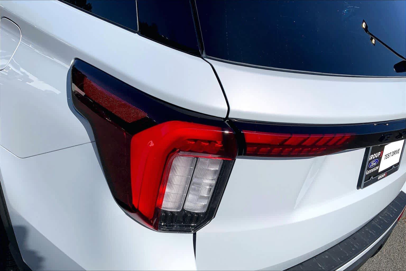 New 2026 Ford Explorer ST-Line w/ ST-Line Street Pack RWD image 14