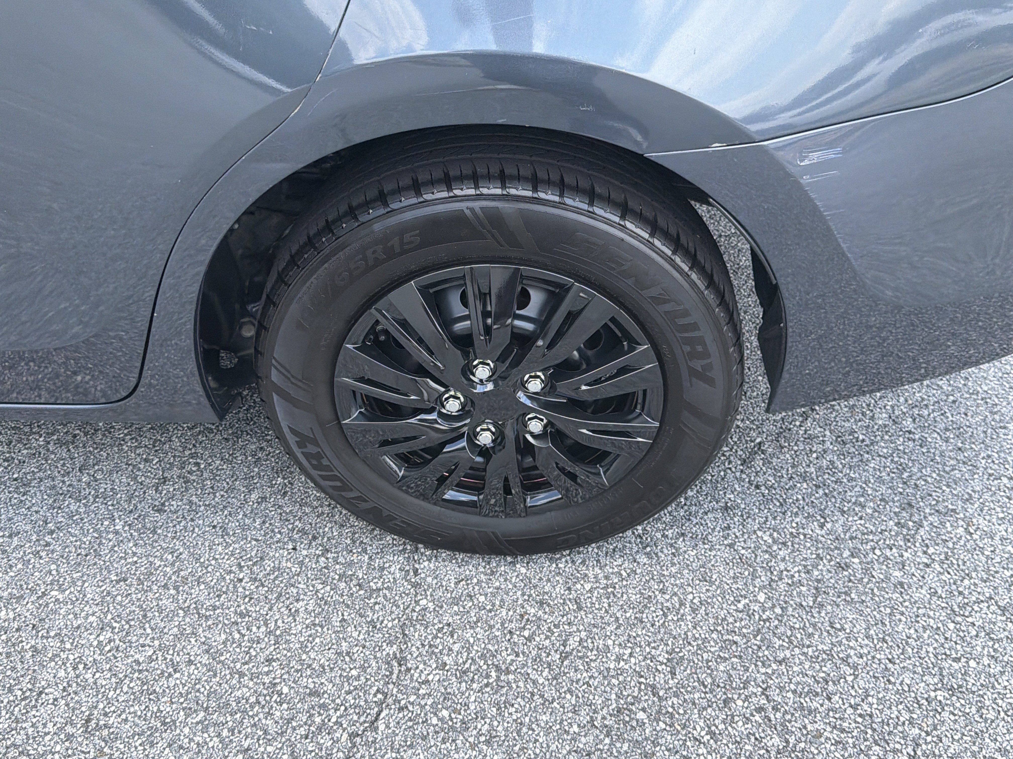 Used 2018 Toyota Corolla L FWD image 23