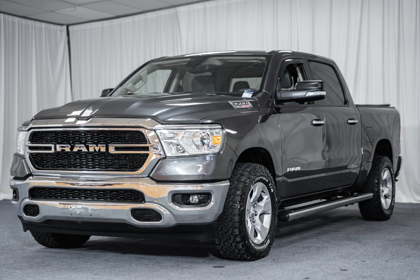 Used 2020 RAM 1500 Big Horn AWD/4WD image 3