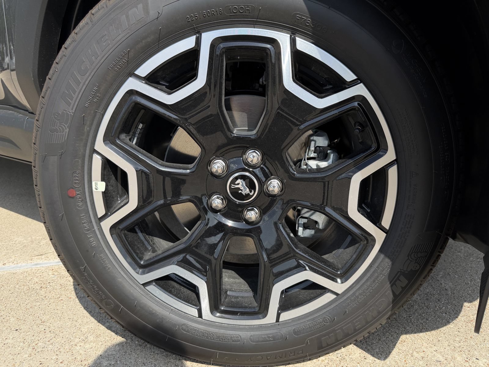 New 2026 Ford Bronco Sport Outer Banks w/ Outer Banks Tech Package+ AWD/4WD image 8