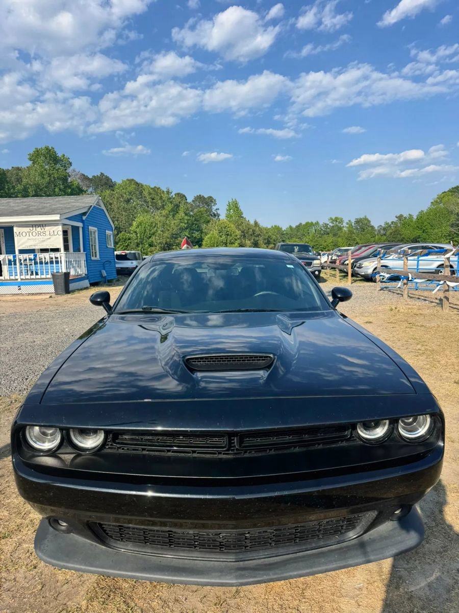 Used 2021 Dodge Challenger GT w/ Driver Convenience Group RWD image 3