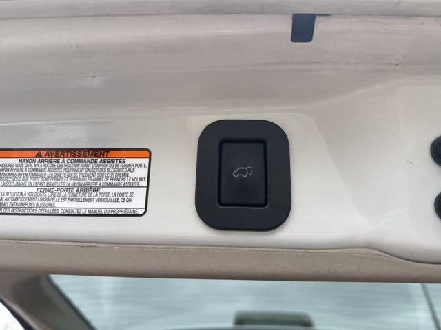 Used 2016 Toyota Sienna Limited Premium image 15