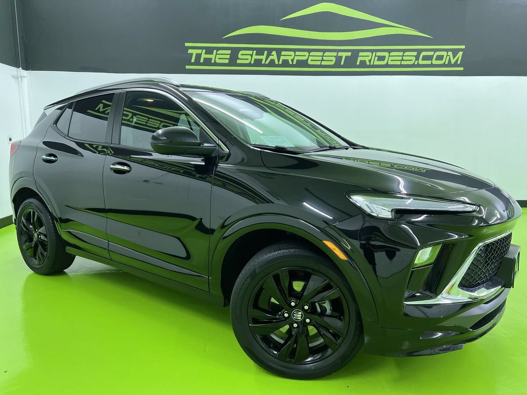 Used 2024 Buick Encore GX Sport Touring AWD/4WD image 1