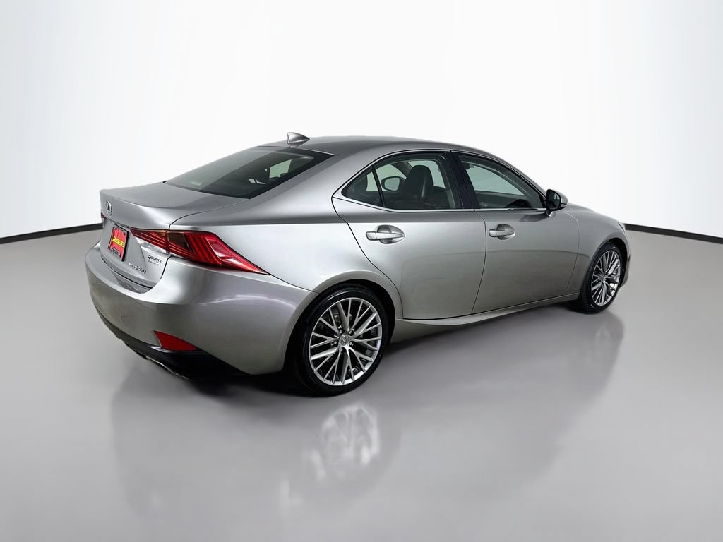 Used 2017 Lexus IS 300 AWD image 8