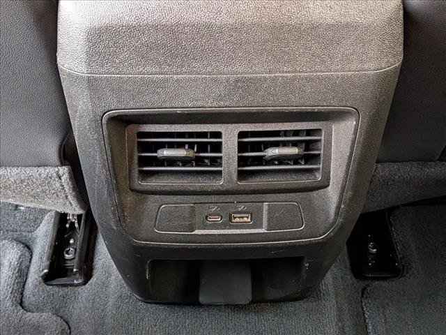 Used 2024 GMC Canyon AT4 AWD/4WD image 17