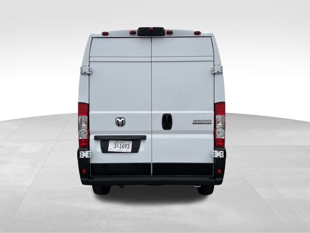 Used 2025 RAM ProMaster 3500 w/ Convenience Group FWD image 4