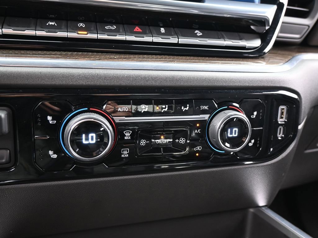 Used 2023 Chevrolet Silverado 1500 RST w/ Z71 Off-Road Package image 23