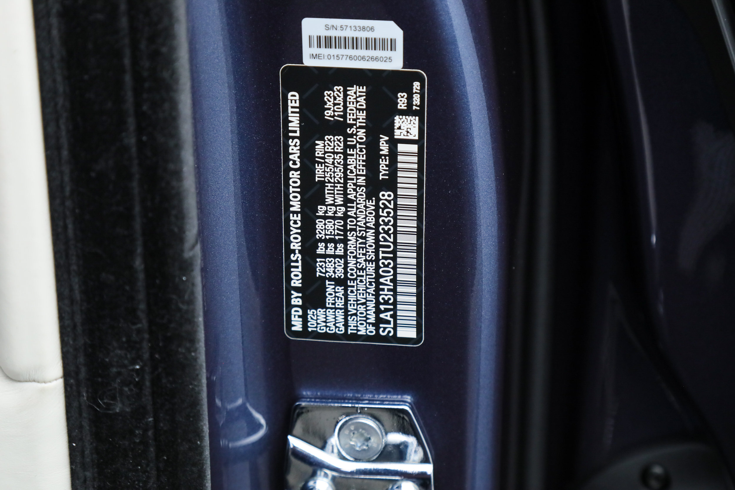 Used 2026 Rolls-Royce Cullinan AWD/4WD image 40