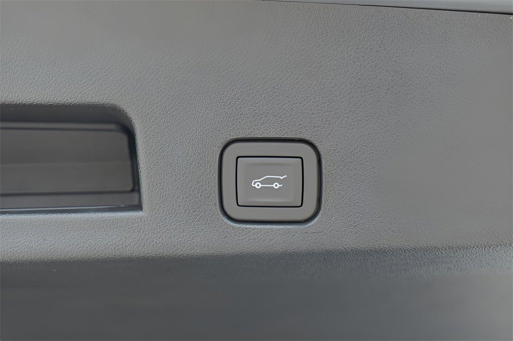 New 2026 GMC Acadia Denali w/ Super Cruise Package image 29